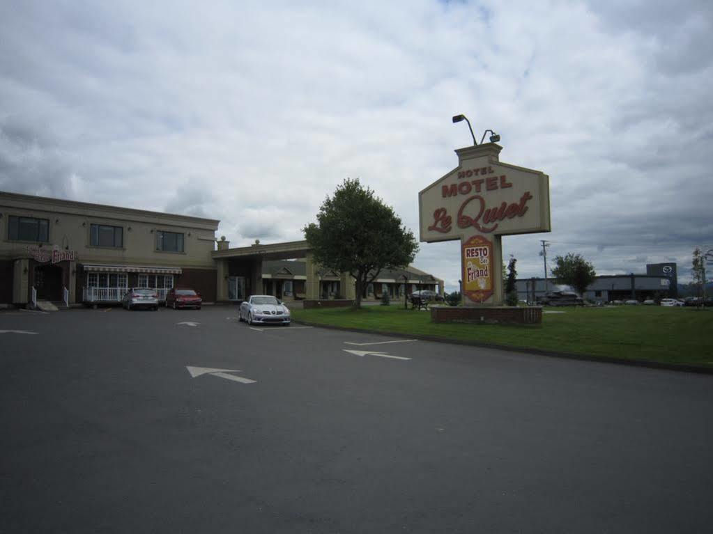 默特尔勒凯尔特酒店 Lac-Mégantic 外观 照片